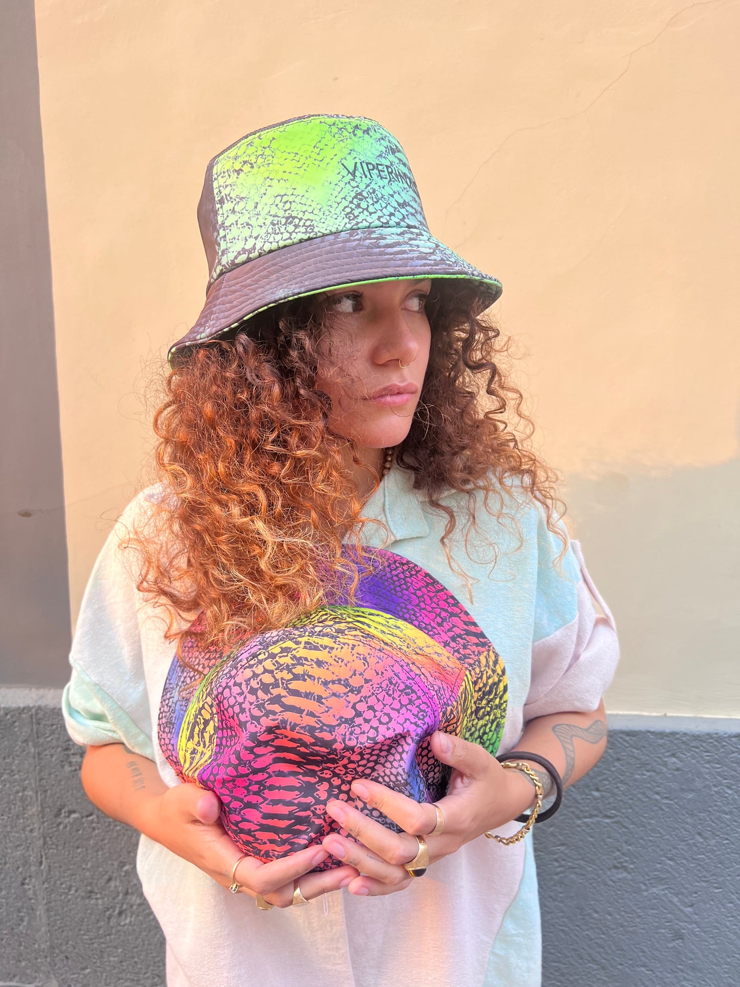 Bucket hat Snake