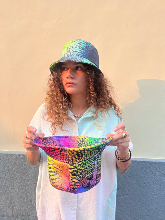 Bucket hat Snake