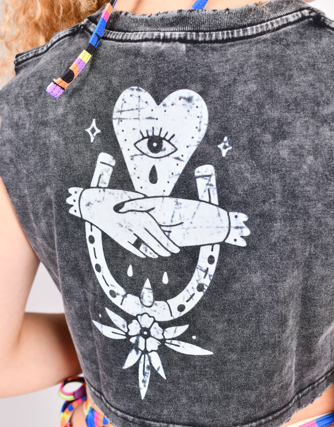 Tienda online mujer y unisex | Marca de moda Canaria | Viperinas Original Brand | Compra camisetas, tops, jeans, vestidos, totebags y próximamente moda de baño. Enviamos a Canarias y a todo el mundo