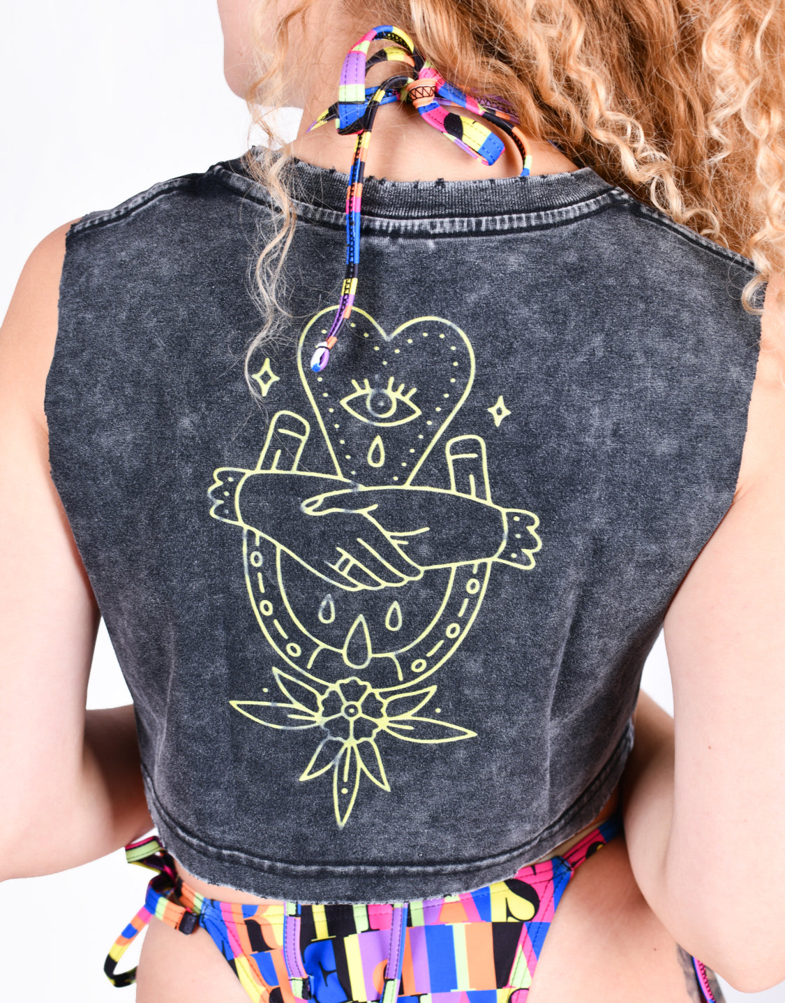 Tienda online mujer y unisex | Marca de moda Canaria | Viperinas Original Brand | Compra camisetas, tops, jeans, vestidos, totebags y próximamente moda de baño. Enviamos a Canarias y a todo el mundo