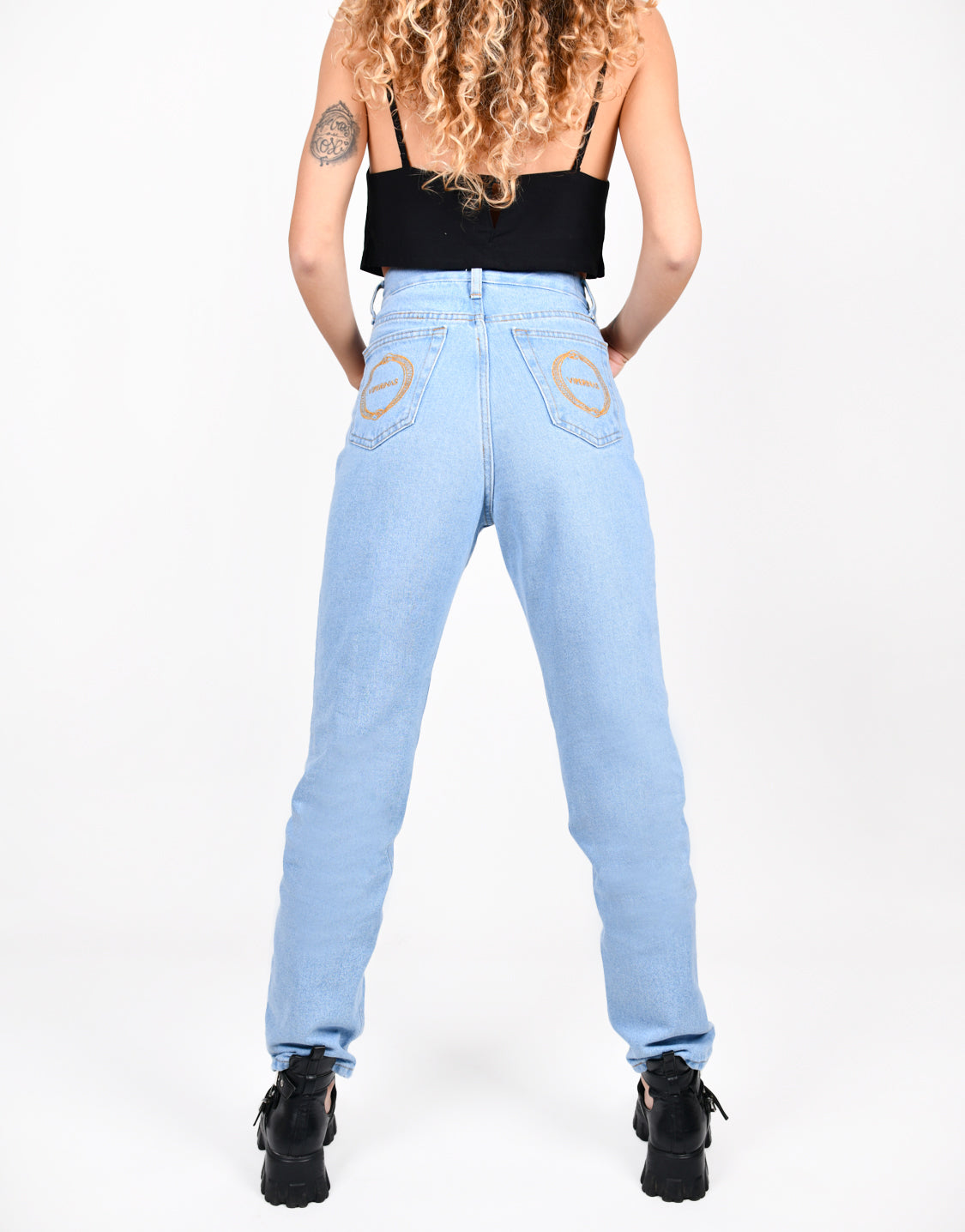 Viperinas Online Store | Jeans Early 90s  | Composición:  Composición: 100% algodón Material Sostenible  | Envíos a todo el mundo | Marca de Ropa canaria | Moda Mujer | Jeans Viperinas